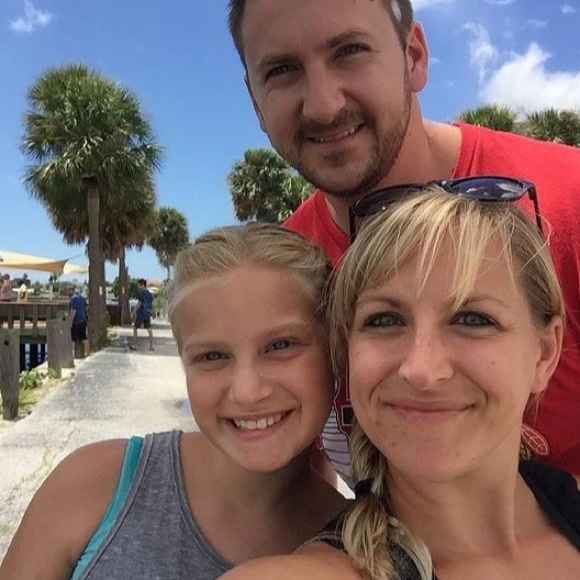 Meet You Posher, Hi I’m Krista! - Picture 5 of 7